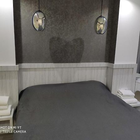 Апарт-Отель - 12 Шагов К Морю, Жк Орион Odessa Exterior foto
